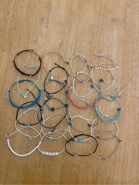 24 Pura Vida Colorful Beaded Bracelet Set